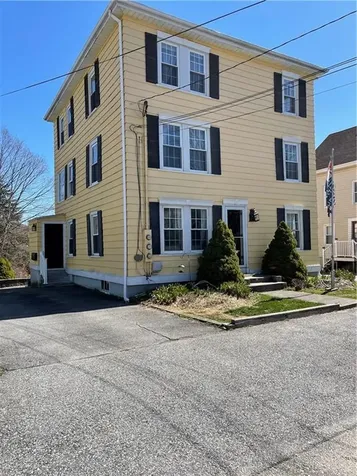 12 Third School Street Bristol RI 02809