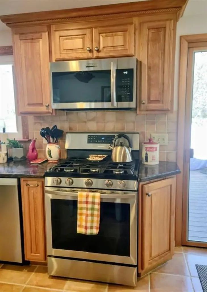 26 Potomac Road Warwick RI 02888
