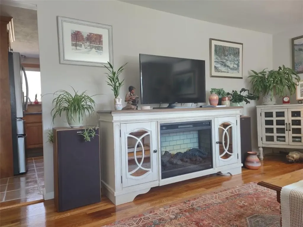 26 Potomac Road Warwick RI 02888