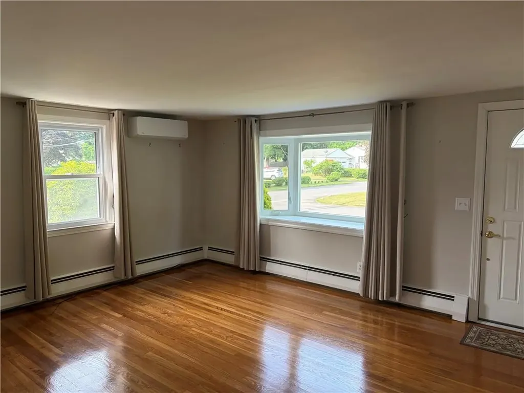 26 Potomac Road Warwick RI 02888