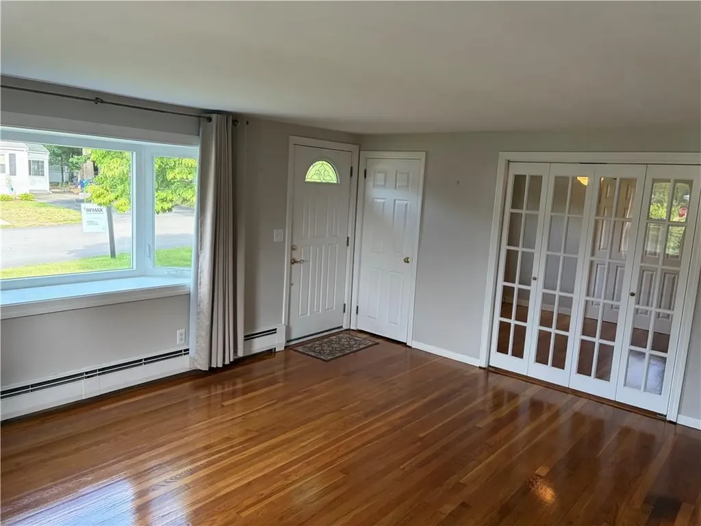26 Potomac Road Warwick RI 02888