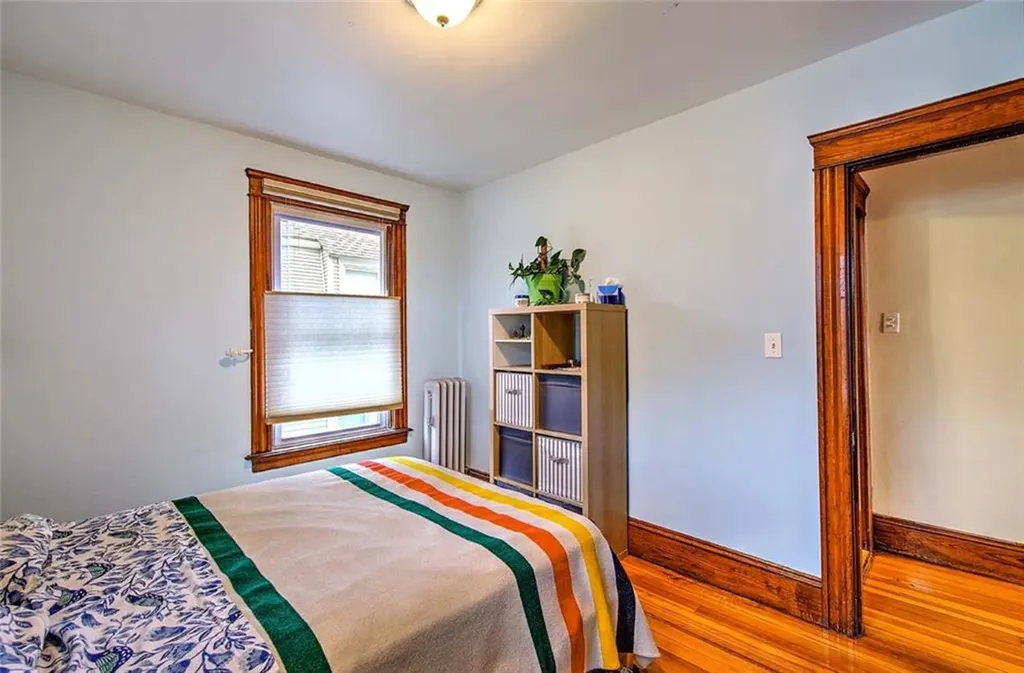 25 27 Blodgett Avenue Pawtucket RI 02860