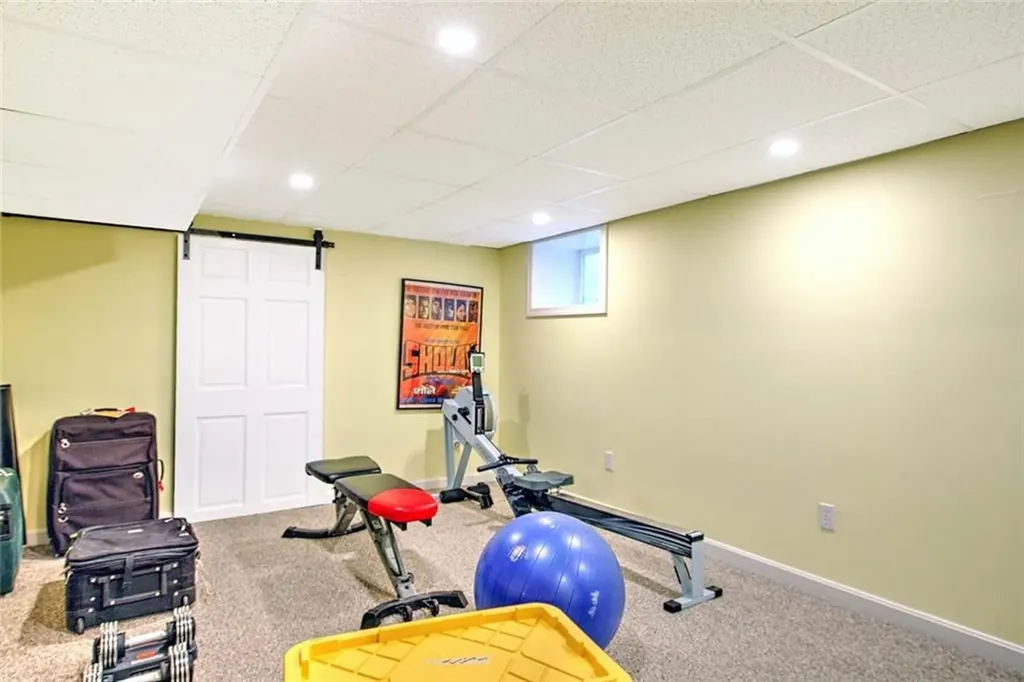 25 27 Blodgett Avenue Pawtucket RI 02860