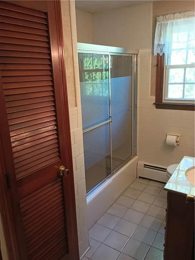 39 Horace Street Providence RI 02909