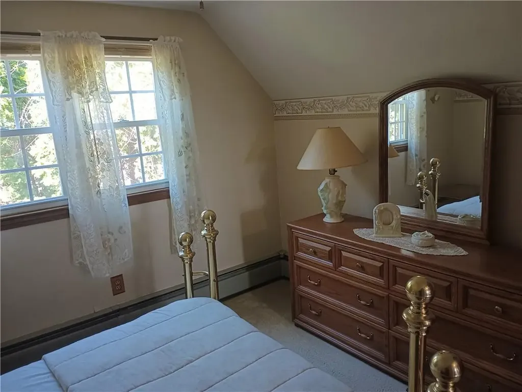 39 Horace Street Providence RI 02909