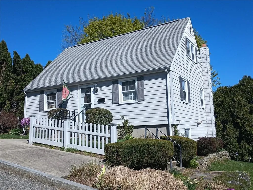 39 Horace Street Providence RI 02909