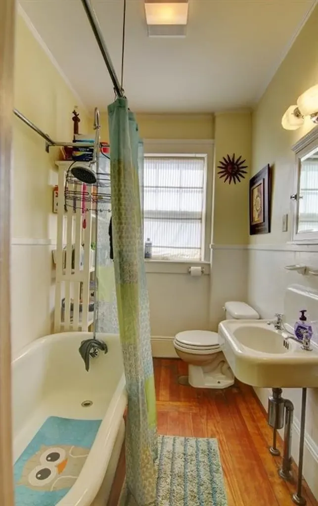 132 134 Eleventh Street Providence RI 02906