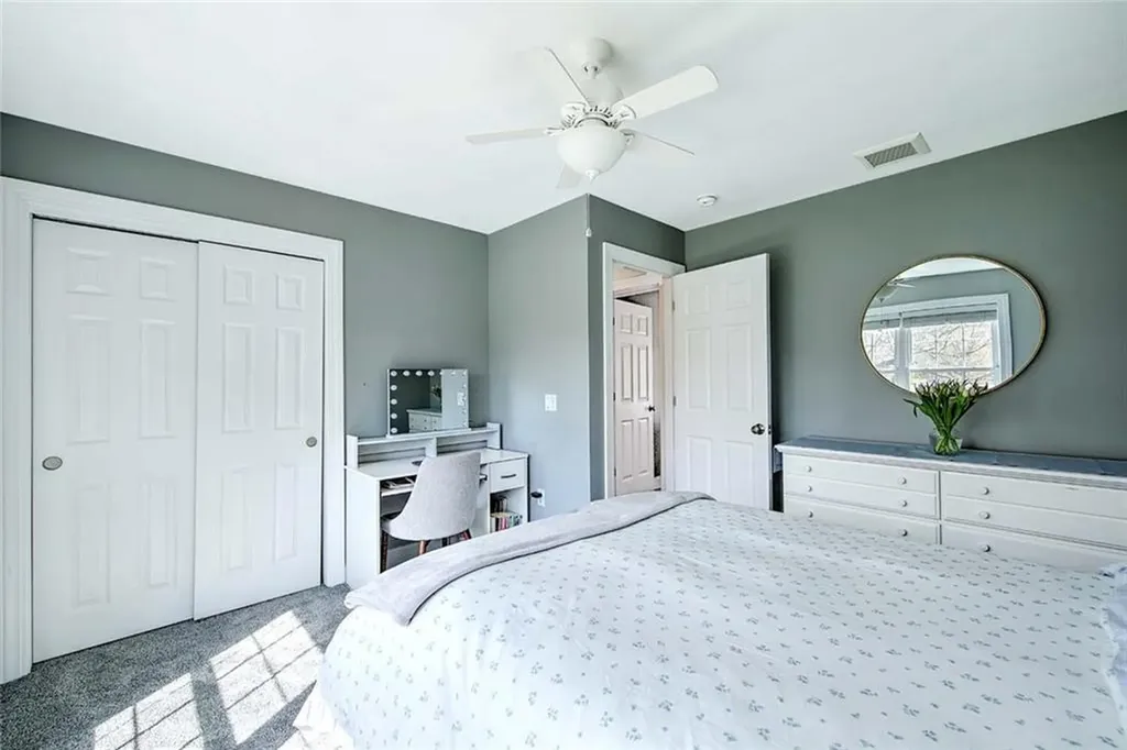 7 Court Avenue Barrington RI 02806