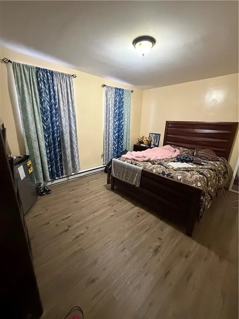 244 Sayles Street Providence RI 02905