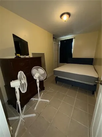 244 Sayles Street Providence RI 02905
