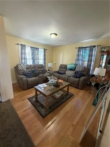 244 Sayles Street Providence RI 02905