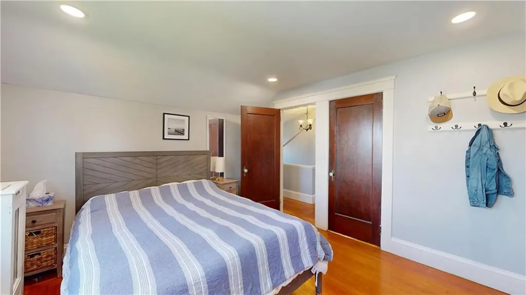 139 Grace Street Cranston RI 02910
