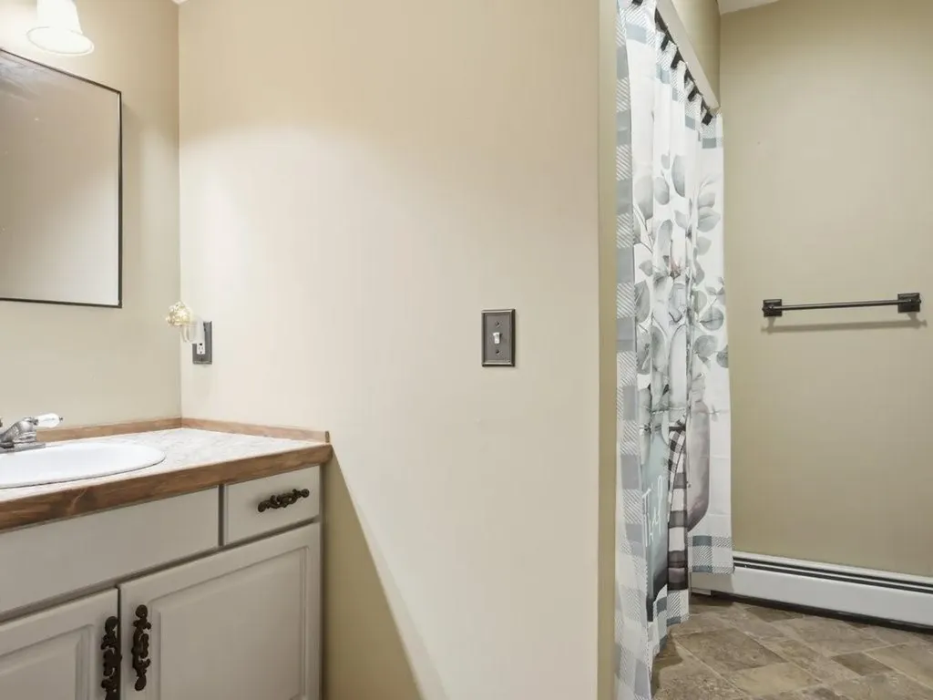 272 Nicholas Road Coventry RI 02827