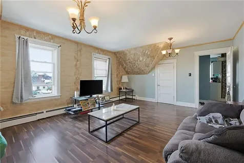 133 Trenton Street Pawtucket RI 02860