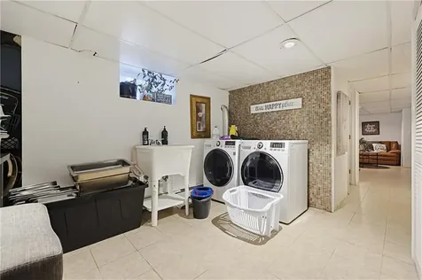 133 Trenton Street Pawtucket RI 02860