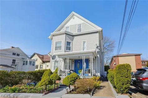 133 Trenton Street Pawtucket RI 02860