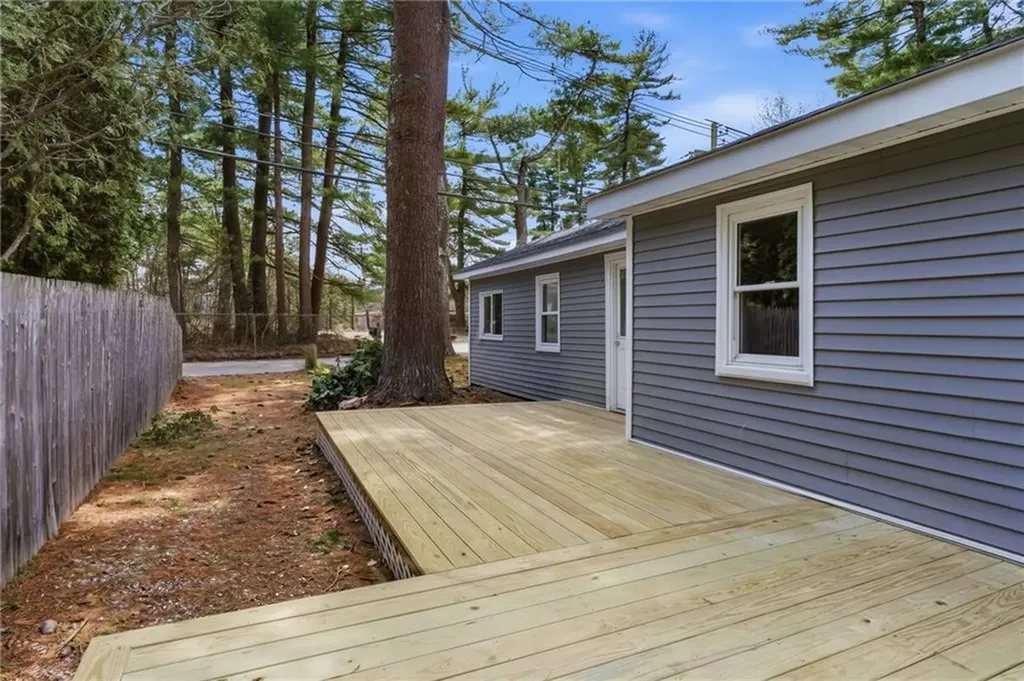 199 Mishnock Road West Greenwich RI 02817
