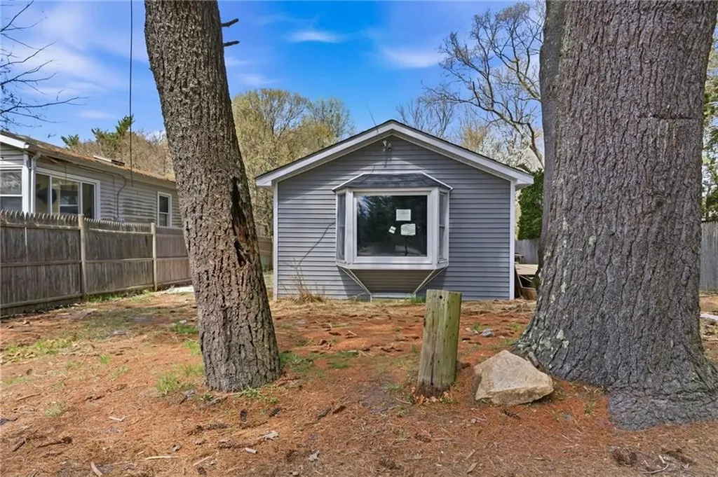 199 Mishnock Road West Greenwich RI 02817