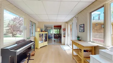 67 Greenwood Road North Kingstown RI 02852