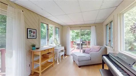 67 Greenwood Road North Kingstown RI 02852