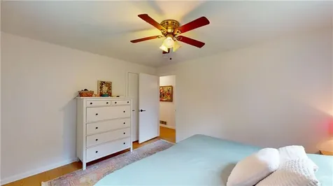 67 Greenwood Road North Kingstown RI 02852