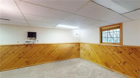 67 Greenwood Road North Kingstown RI 02852