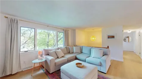 67 Greenwood Road North Kingstown RI 02852