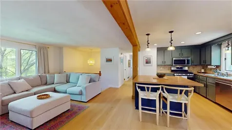 67 Greenwood Road North Kingstown RI 02852