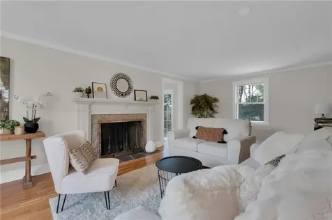 281 Spring Green Road Warwick RI 02888