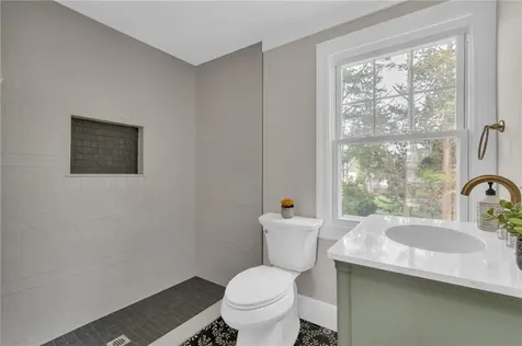 281 Spring Green Road Warwick RI 02888