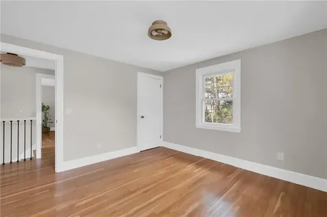 281 Spring Green Road Warwick RI 02888