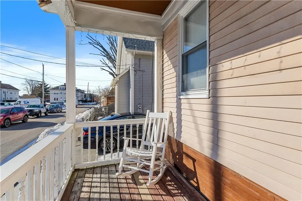103 Newton Street Pawtucket RI 02860