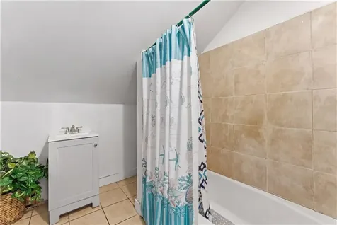 146 Althea Street Providence RI 02907