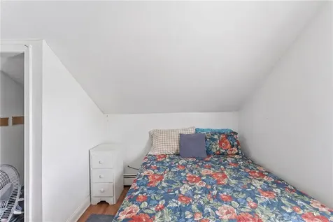 146 Althea Street Providence RI 02907