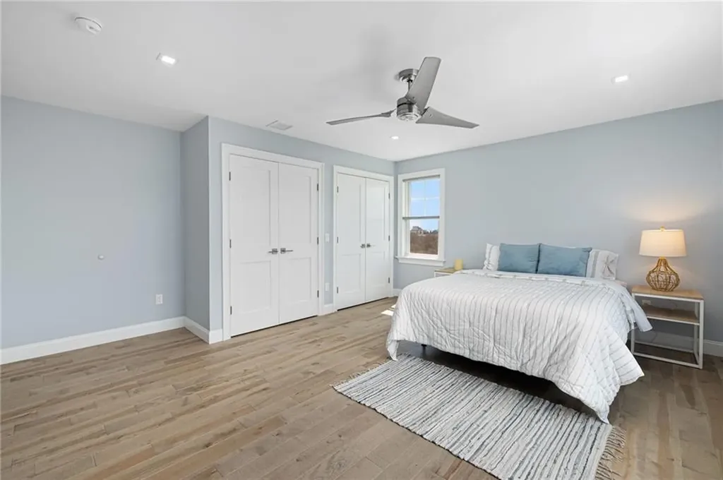 1046 Ocean Road Narragansett RI 02882