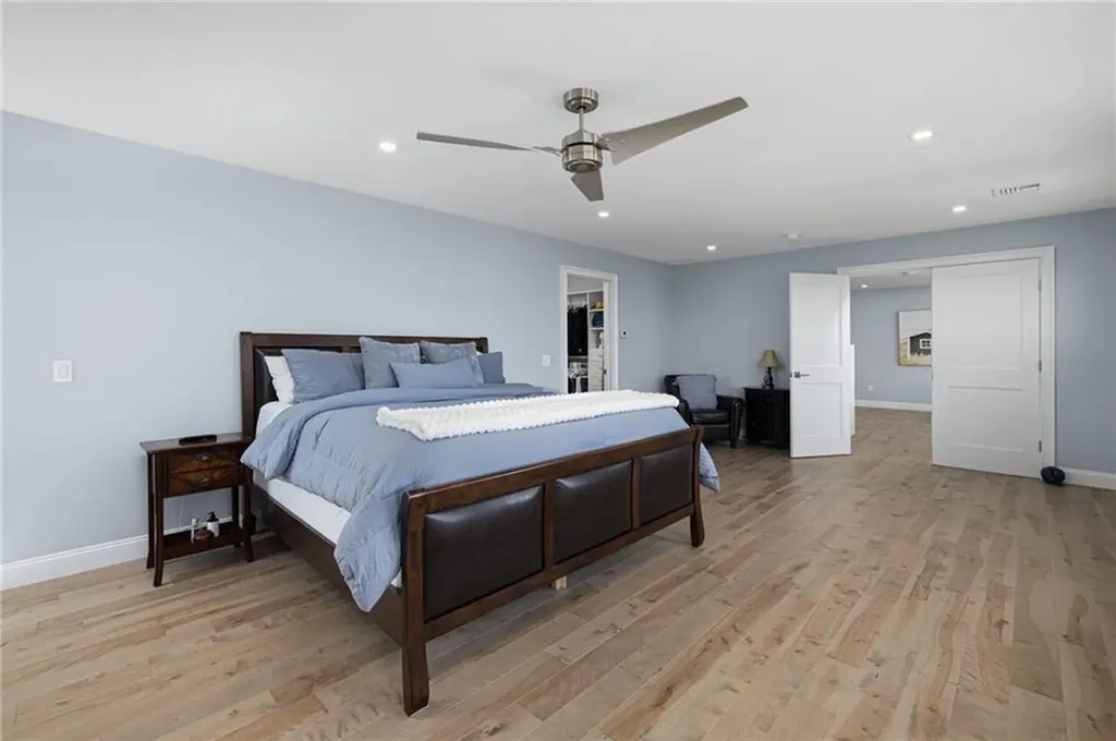 1046 Ocean Road Narragansett RI 02882
