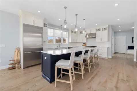 1046 Ocean Road Narragansett RI 02882
