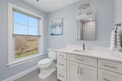 1046 Ocean Road Narragansett RI 02882