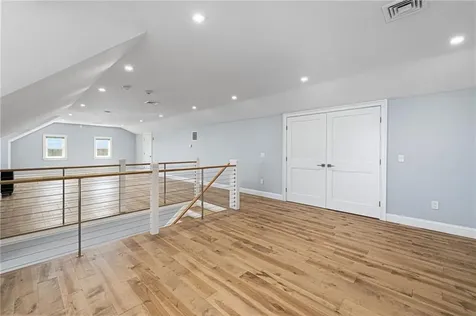 1046 Ocean Road Narragansett RI 02882