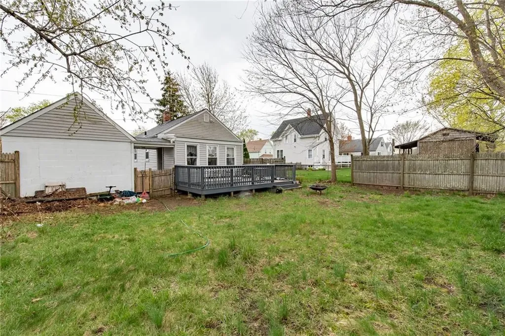 161 Adams Street Warwick RI 02888