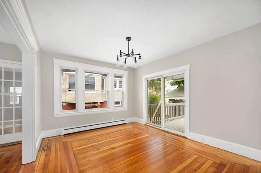 41 Tyndall Avenue Providence RI 02908
