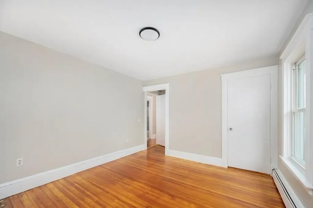 41 Tyndall Avenue Providence RI 02908