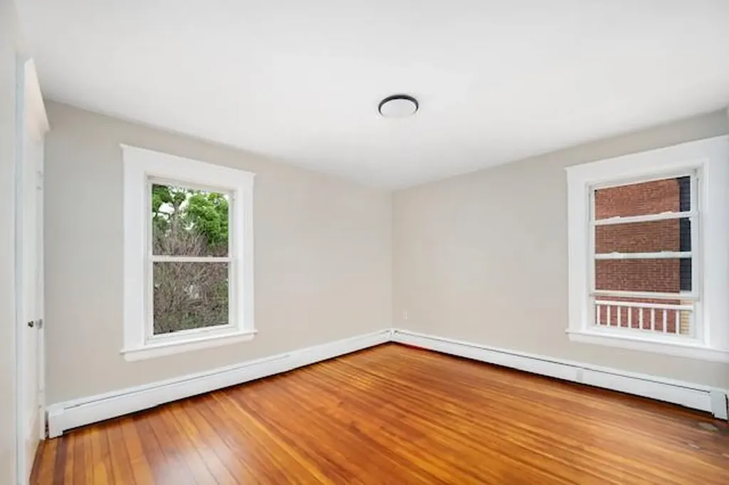 41 Tyndall Avenue Providence RI 02908