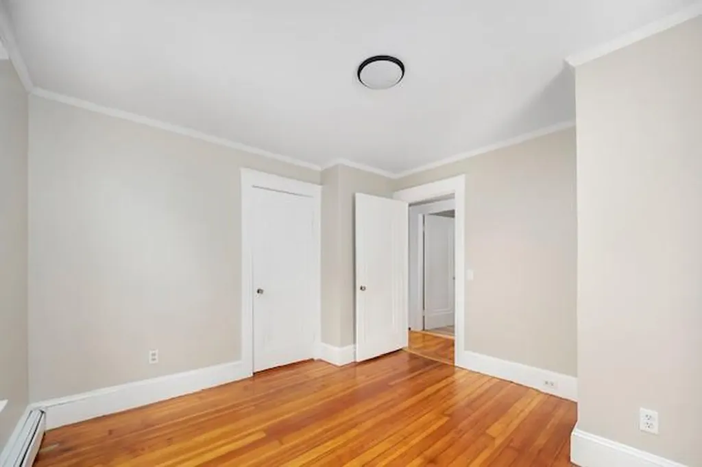 41 Tyndall Avenue Providence RI 02908