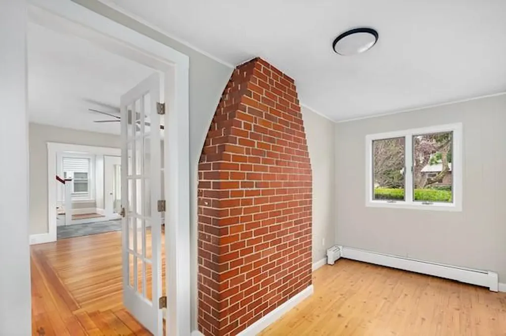 41 Tyndall Avenue Providence RI 02908