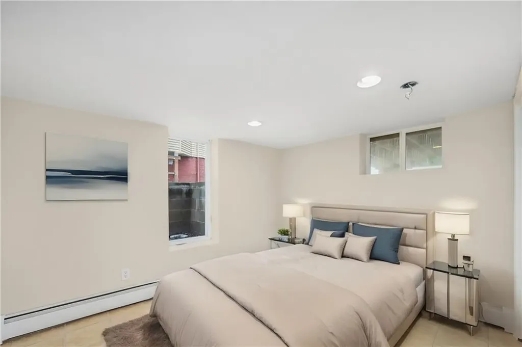 41 Tyndall Avenue Providence RI 02908