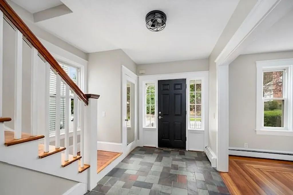 41 Tyndall Avenue Providence RI 02908