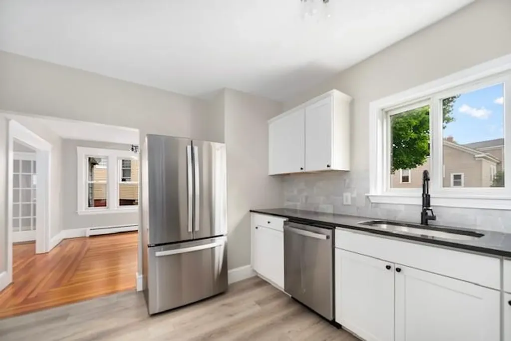 41 Tyndall Avenue Providence RI 02908