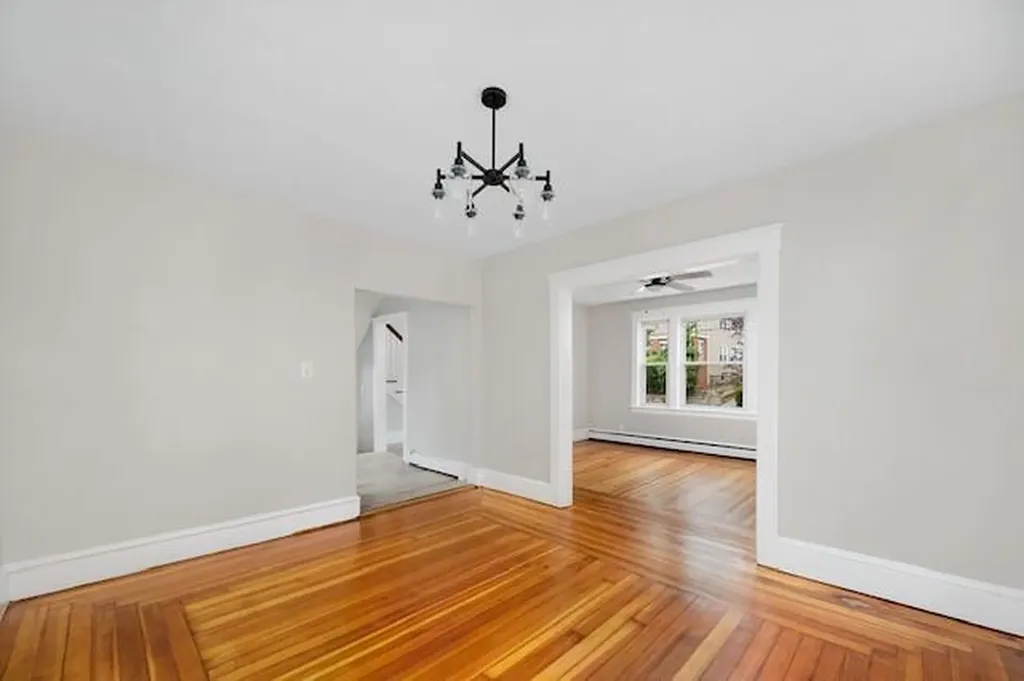 41 Tyndall Avenue Providence RI 02908
