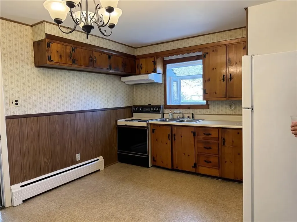 18 John Duggan Road Tiverton RI 02878